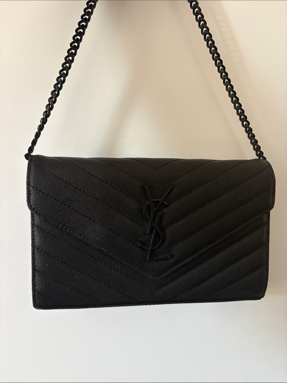 Designer Inpired Black Quilted Chain Shoulder Bag with Logo